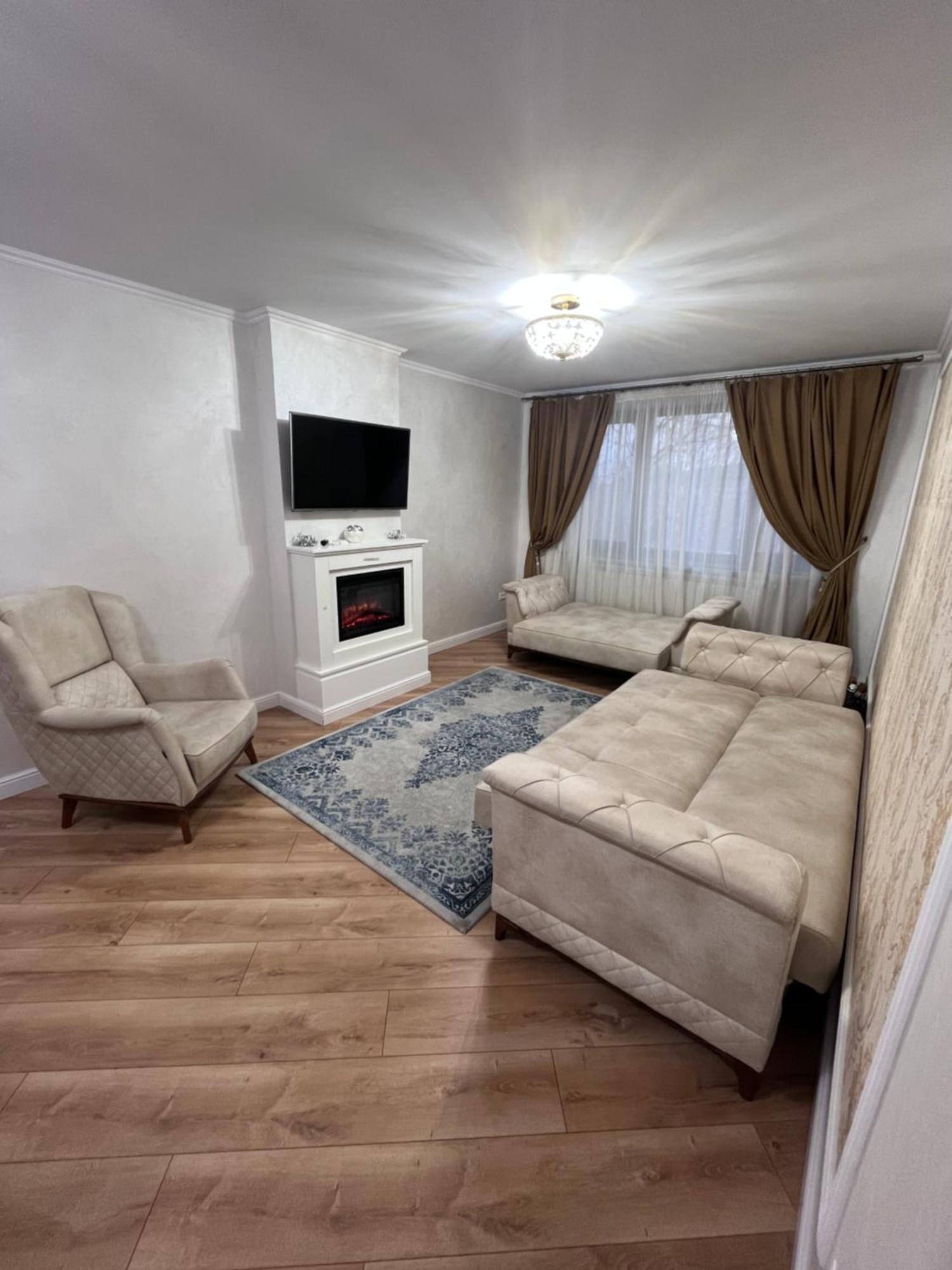 Apartament In Botoşani Exterior foto