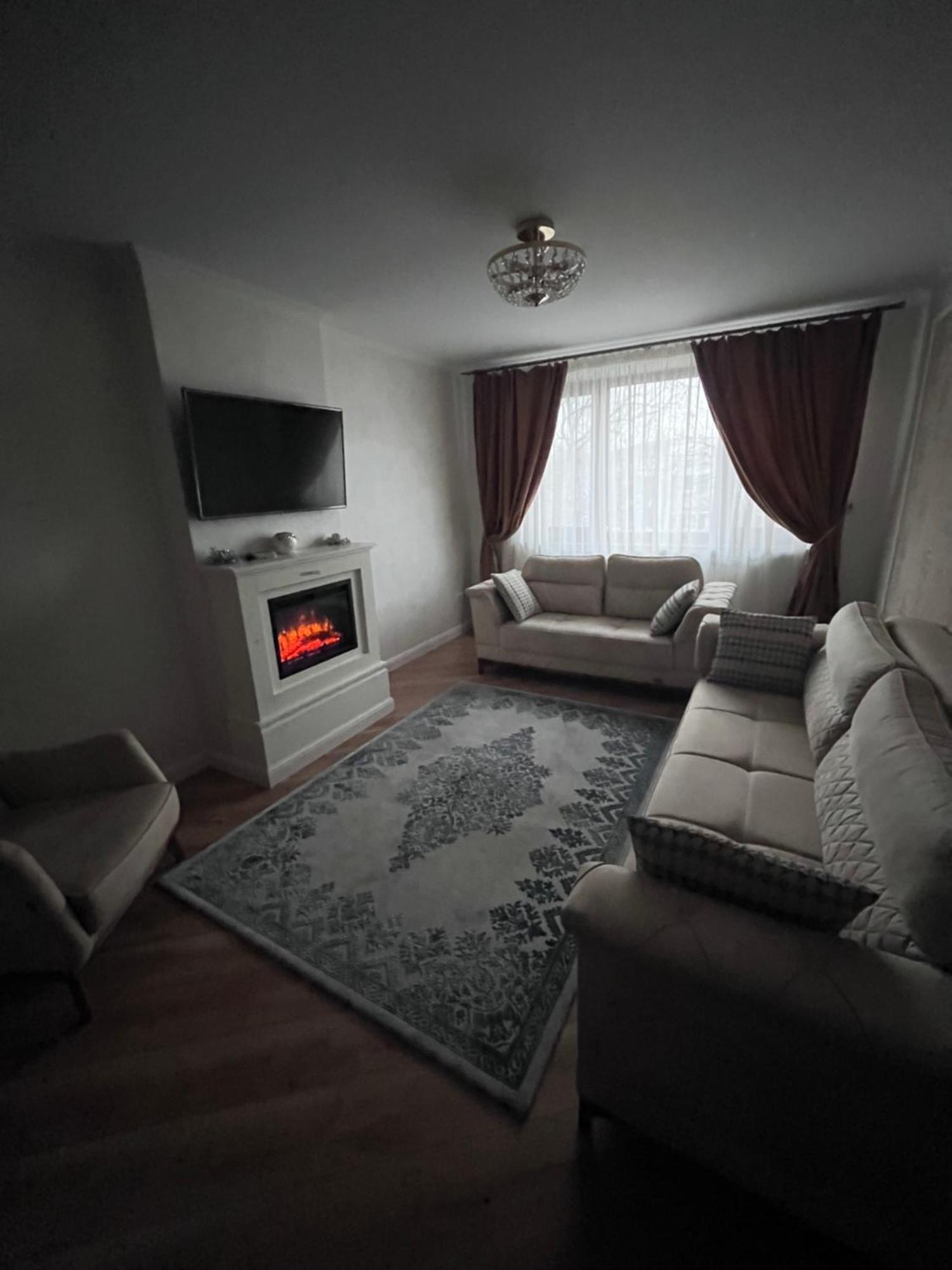 Apartament In Botoşani Exterior foto